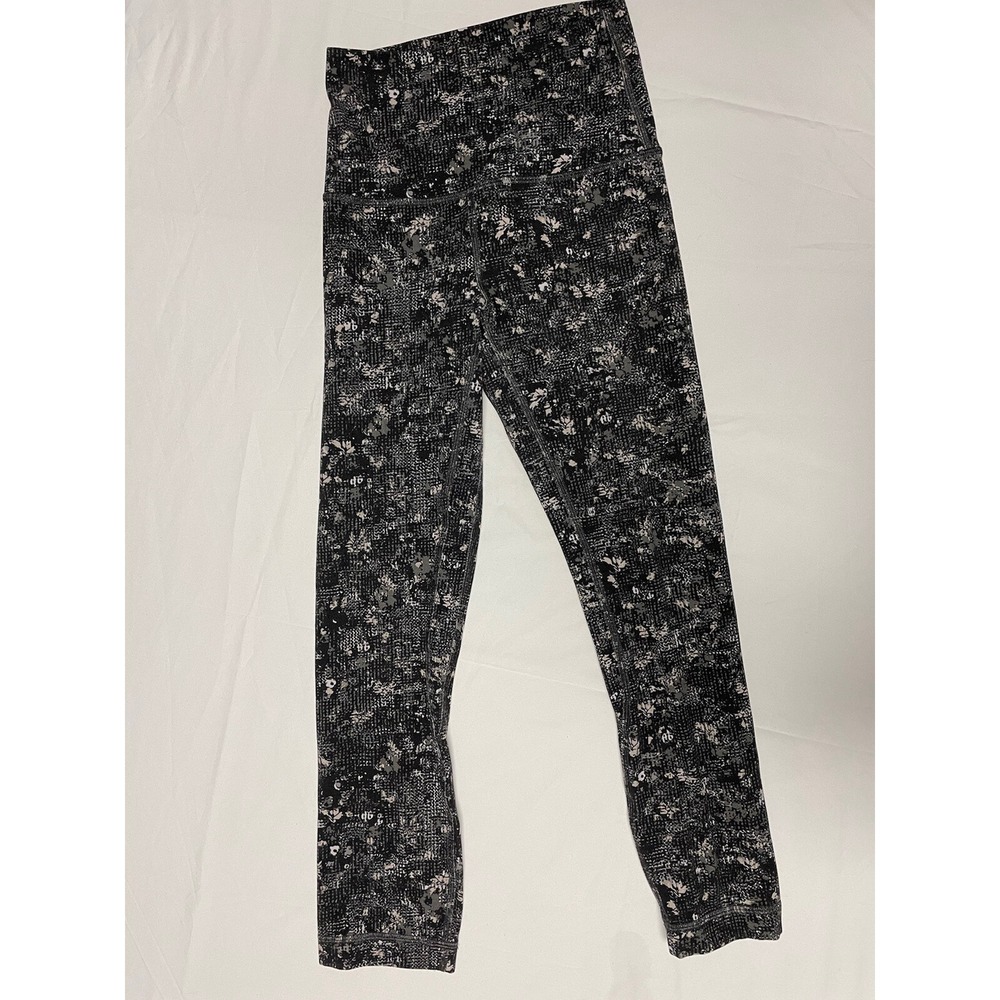 Lululemon Sz 2 Crop Leggings SI22